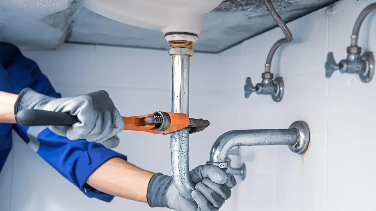 Encanador 24h para vazamento e desentupimento em Rondonópolis, MT